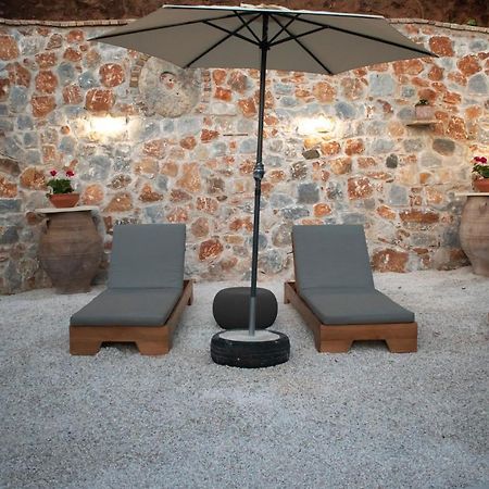 House Of Harmony Villa Kamisianá Екстериор снимка