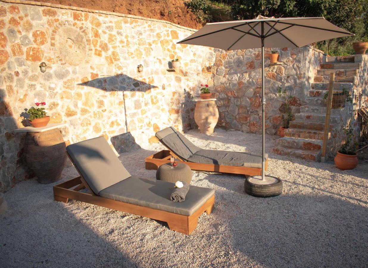 House Of Harmony Villa Kamisianá Екстериор снимка