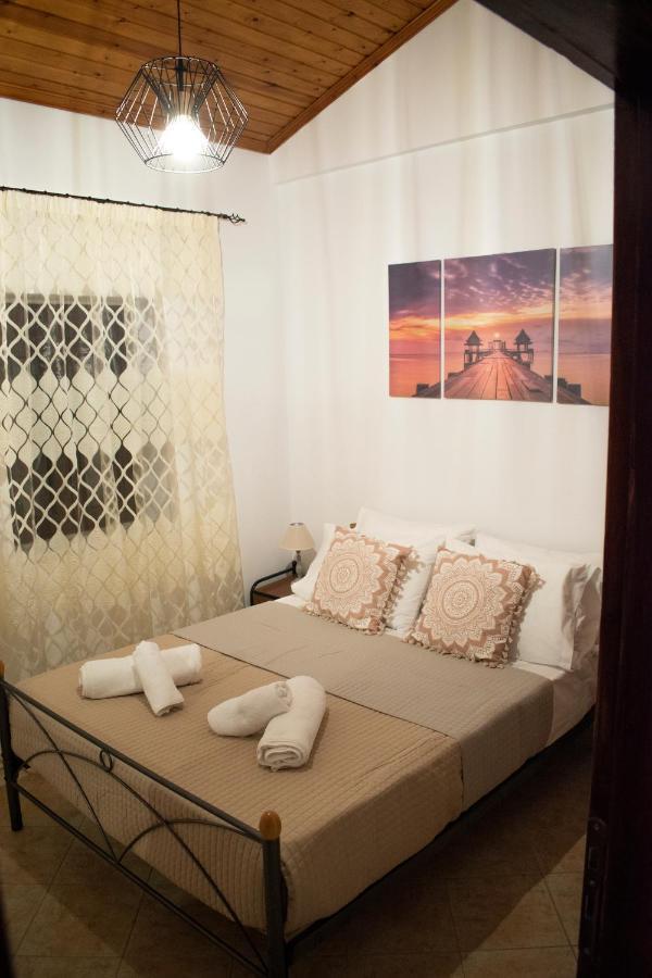 House Of Harmony Villa Kamisianá Екстериор снимка